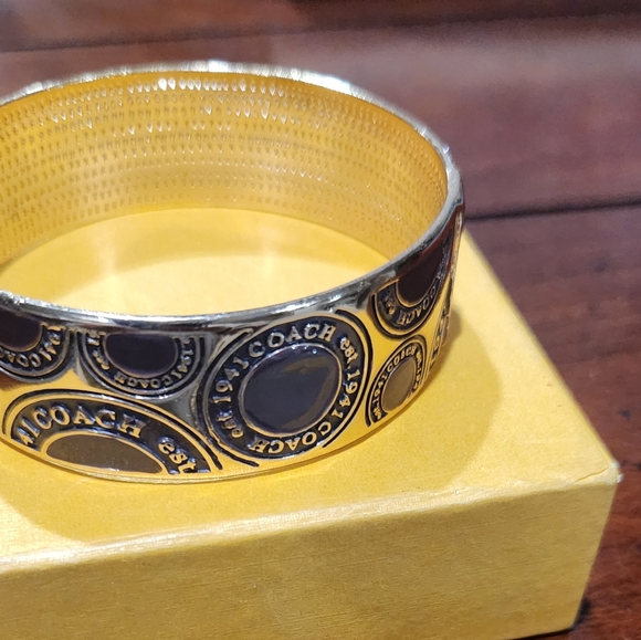 Coach bangle - Picture 2 of 3